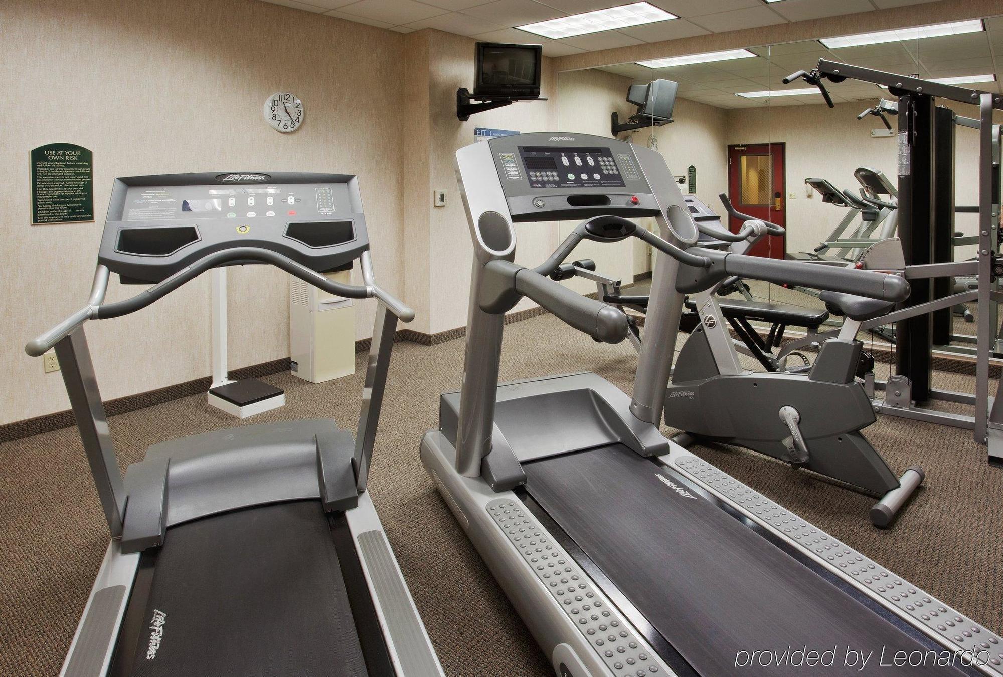 Holiday Inn Express Hotel & Suites Manteca By Ihg Facilidades foto