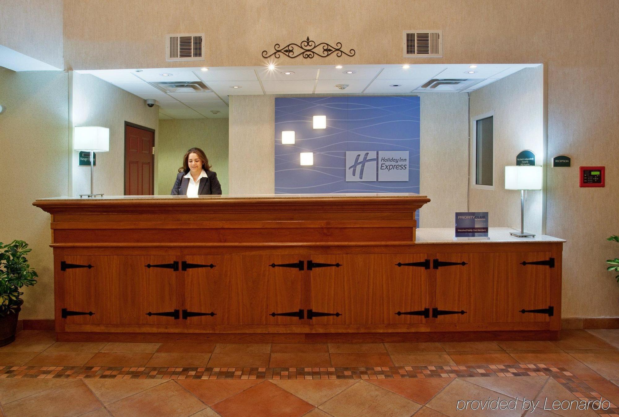 Holiday Inn Express Hotel & Suites Manteca By Ihg Interior foto
